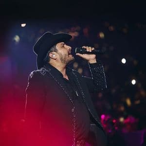 Julion Alvarez Y Su Norteño Banda