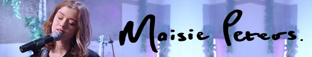 Maisie Peters promotional image