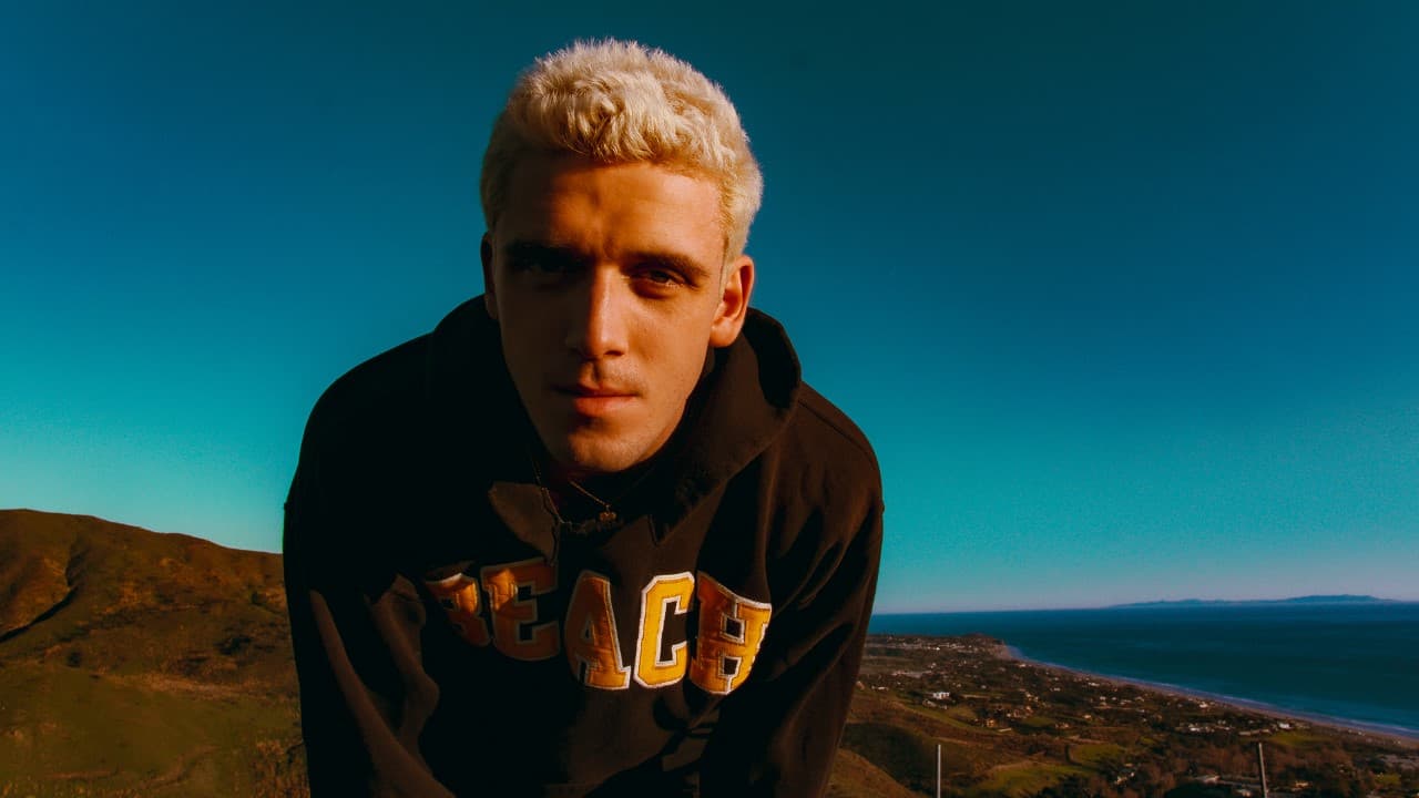 Lauv promotional image